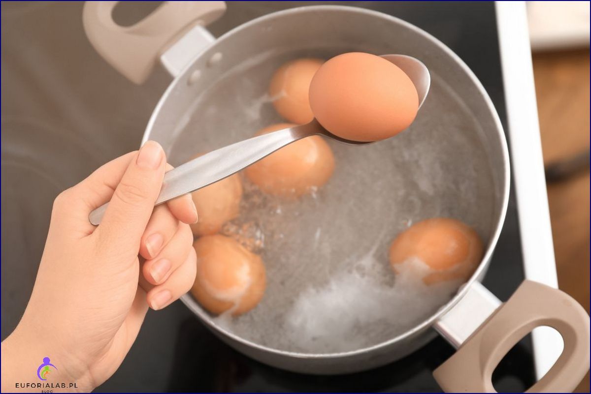 Nigdy nie wylewaj wody po gotowaniu jajek Doskonale sprawdzi się też w innym celu