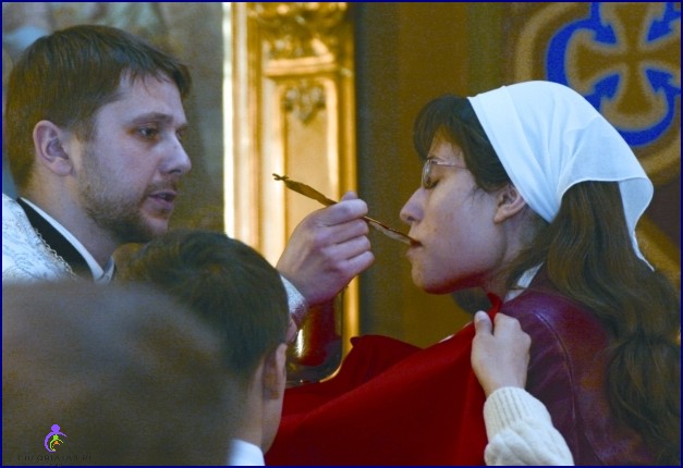 Pierwsza Komunia u prawosławnych wygląda nieco inaczej Odkryj unikalne zwyczaje i tradycje